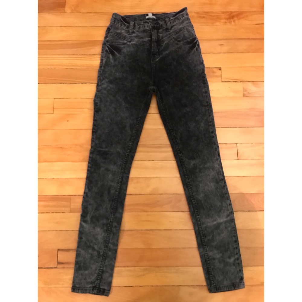 URBAN OUTFITTERS | Ecoté High Wasted Skinny Jeans